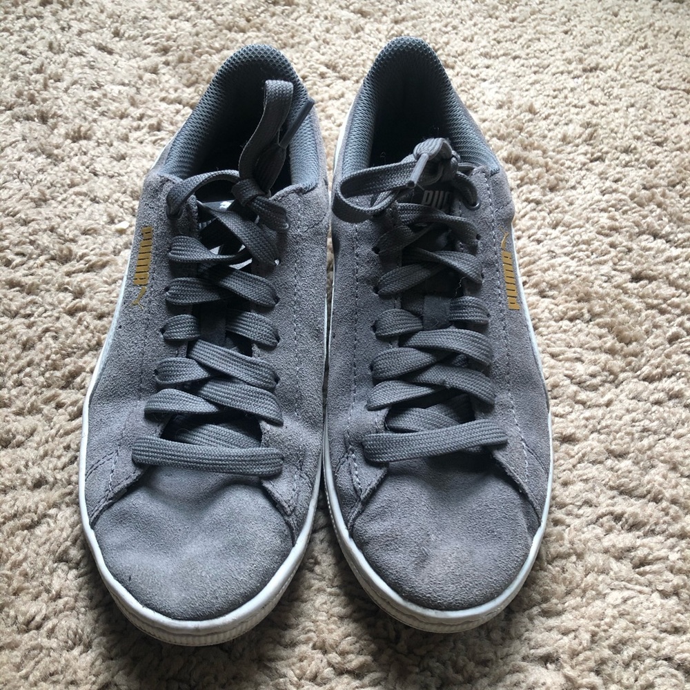 grey and white suede puma sneakers